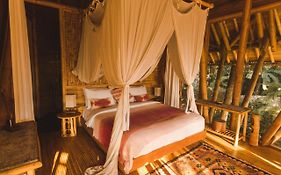Ananda House 3Bds Eco Bamboo House Pool River View